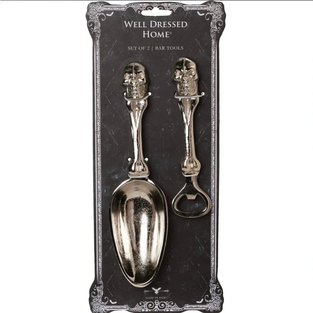 Skull Bar Tool Set Silver NWT from Well Dressed Home